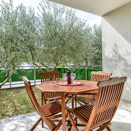 Batimat Apartments Ljubač Chambre photo
