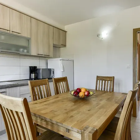 Batimat Apartments Ljubač Chambre photo