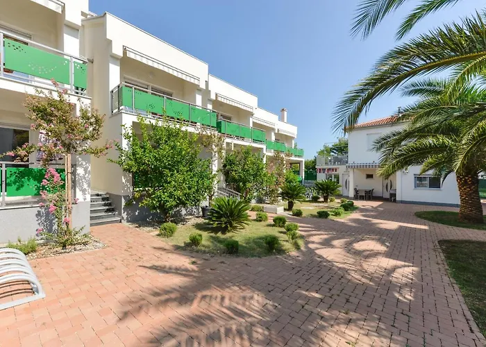 Batimat Apartments